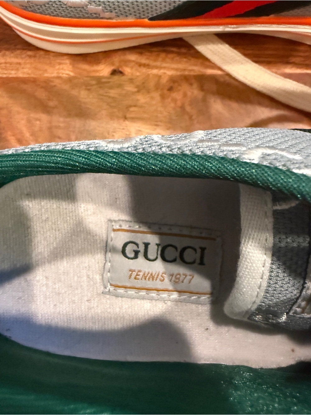 Gucci Mans tennis 1977 Gray GG Canvas Sneakers with Green Lining and Orange Trim - Picture 2 of 8